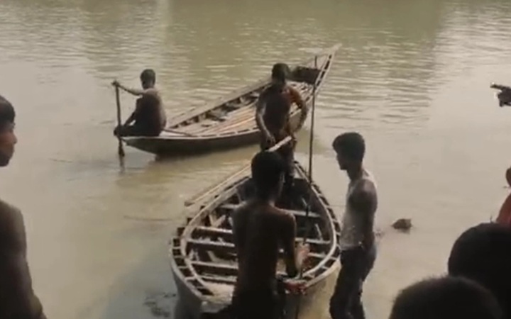 ঝালকাঠিতে নদী থেকে নিখোঁজ কিশোরের ভাসমান লাশ উদ্ধার